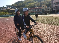 함께 만드는 세상 (중학교 1박2일)