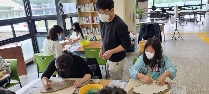 흙으로 빚어 품은 제주