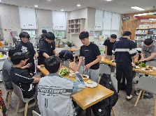 청소년 동아리지원사업 "핵인맛"